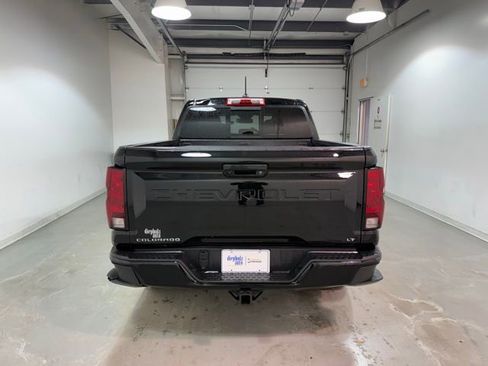 Certified 2024 Chevrolet Colorado LT w/ LT Convenience Package II image 5