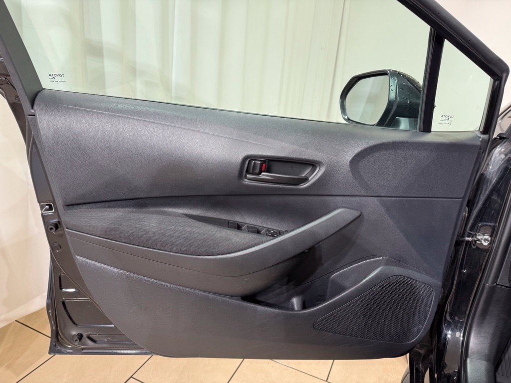 Certified 2025 Toyota Corolla LE FWD image 14