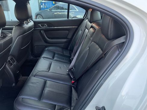 Used 2013 Lincoln MKS AWD image 14