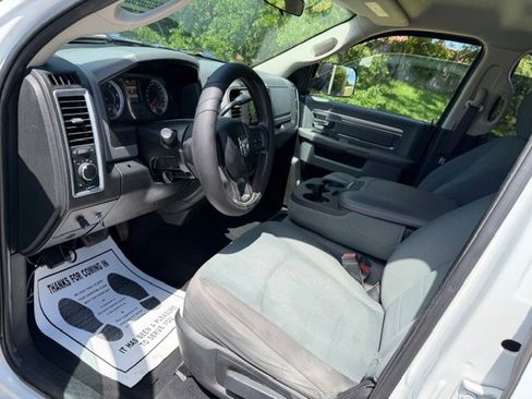 Used 2017 RAM 2500 SLT image 12