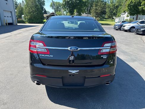 Used 2015 Ford Taurus SEL AWD/4WD image 4