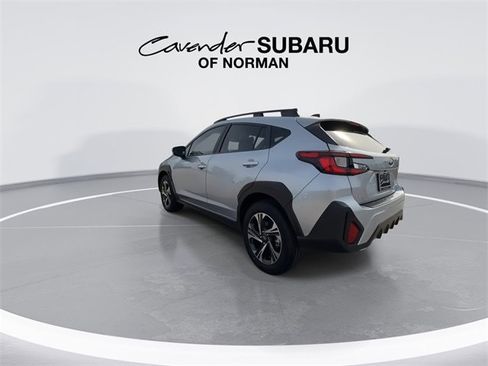 Used 2025 Subaru Crosstrek 2.0i Premium image 6