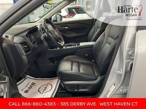 Certified 2023 Nissan Rogue SV w/ SV Premium B Package AWD/4WD image 21