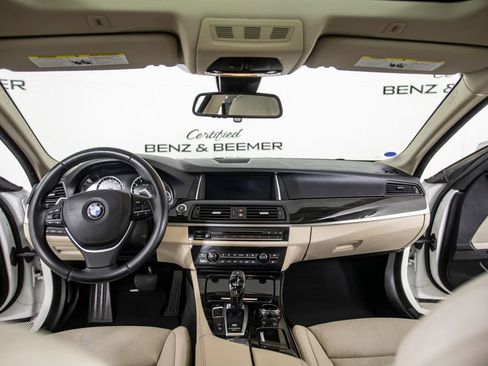 Used 2014 BMW 550i Sedan RWD image 27