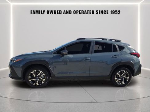 Certified 2024 Subaru Crosstrek 2.0i Premium w/ Crosstrek Mirror Package image 5