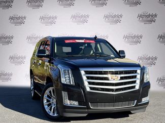 Used 2019 Cadillac Escalade Luxury video 2