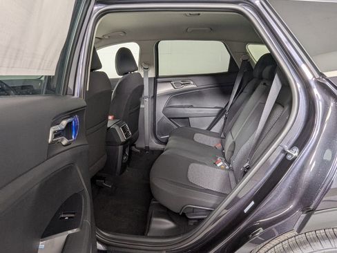 New 2026 Kia Sportage LX FWD image 23