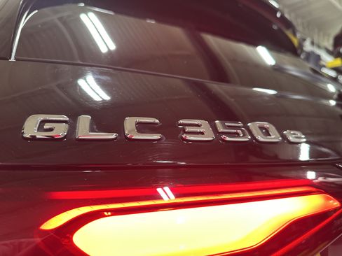 Certified 2025 Mercedes-Benz GLC 350e 4MATIC image 12