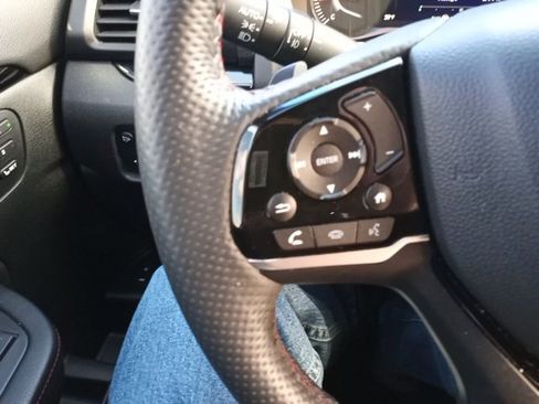 Used 2025 Honda Passport Black Edition image 21