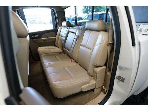 Used 2013 GMC Sierra 1500 SLT w/ SLT White Diamond Edition AWD/4WD image 12