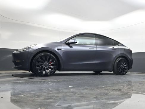 Used 2020 Tesla Model Y Performance AWD/4WD image 37