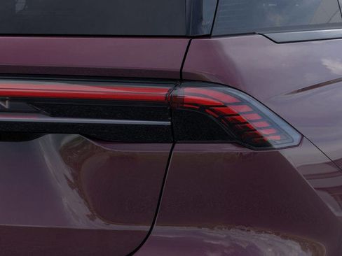 New 2025 Lincoln Nautilus Premier image 21