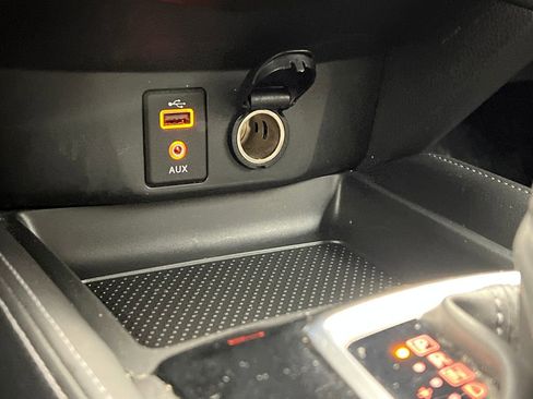 Used 2017 Nissan Rogue SL AWD/4WD image 50