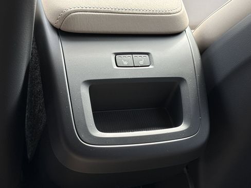 New 2026 Volvo XC60 B5 Plus w/ Protection Package Premier image 15