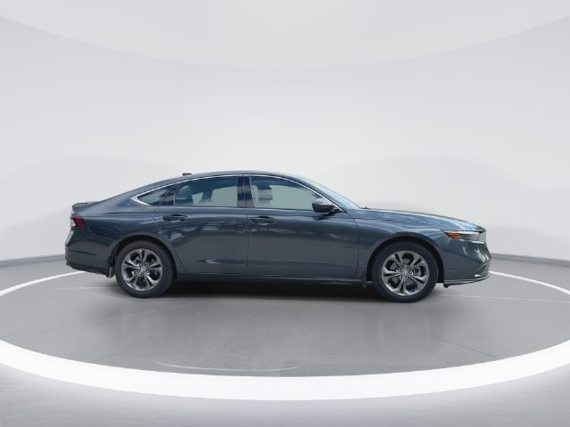 Used 2024 Honda Accord EX image 9