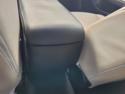 Certified 2023 MAZDA MAZDA3 s image 7