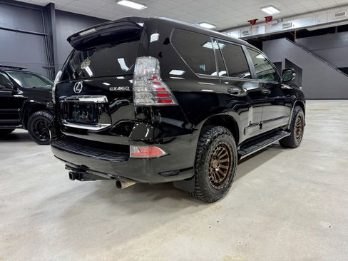 Used 2017 Lexus GX 460 Premium image 9