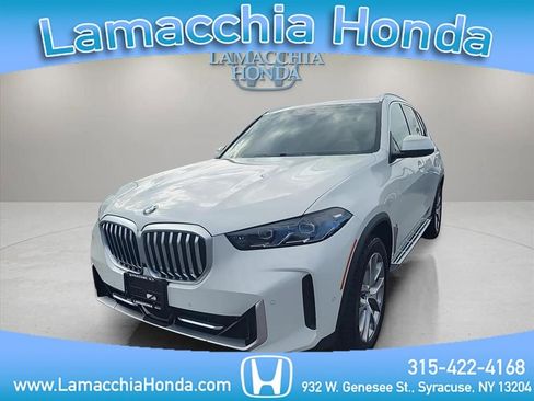Used 2025 BMW X5 xDrive40i w/ Climate Comfort Package AWD/4WD image 1