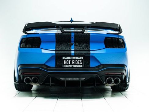 Used 2024 Ford Mustang GT Premium RWD image 17