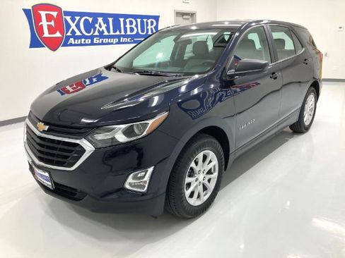 Used 2020 Chevrolet Equinox LS image 7