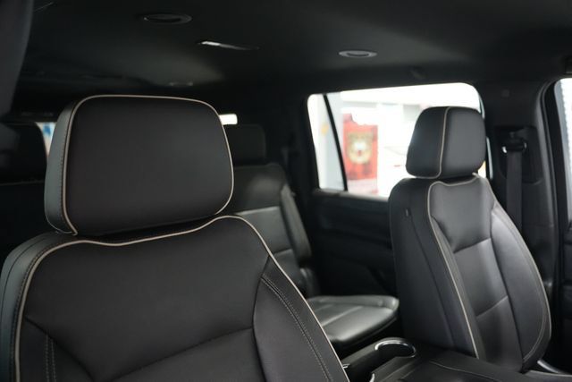 Used 2021 GMC Yukon XL SLT AWD/4WD image 23