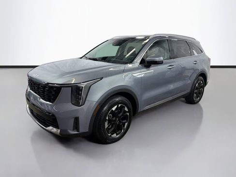 Used 2024 Kia Sorento S w/ Panoramic Sunroof Package FWD image 6