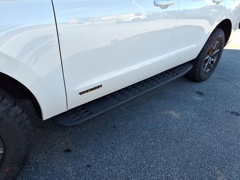 New 2025 Ford Expedition Tremor image 5