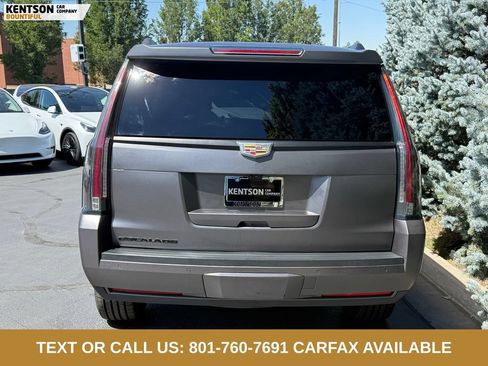 Used 2018 Cadillac Escalade Platinum AWD/4WD image 6