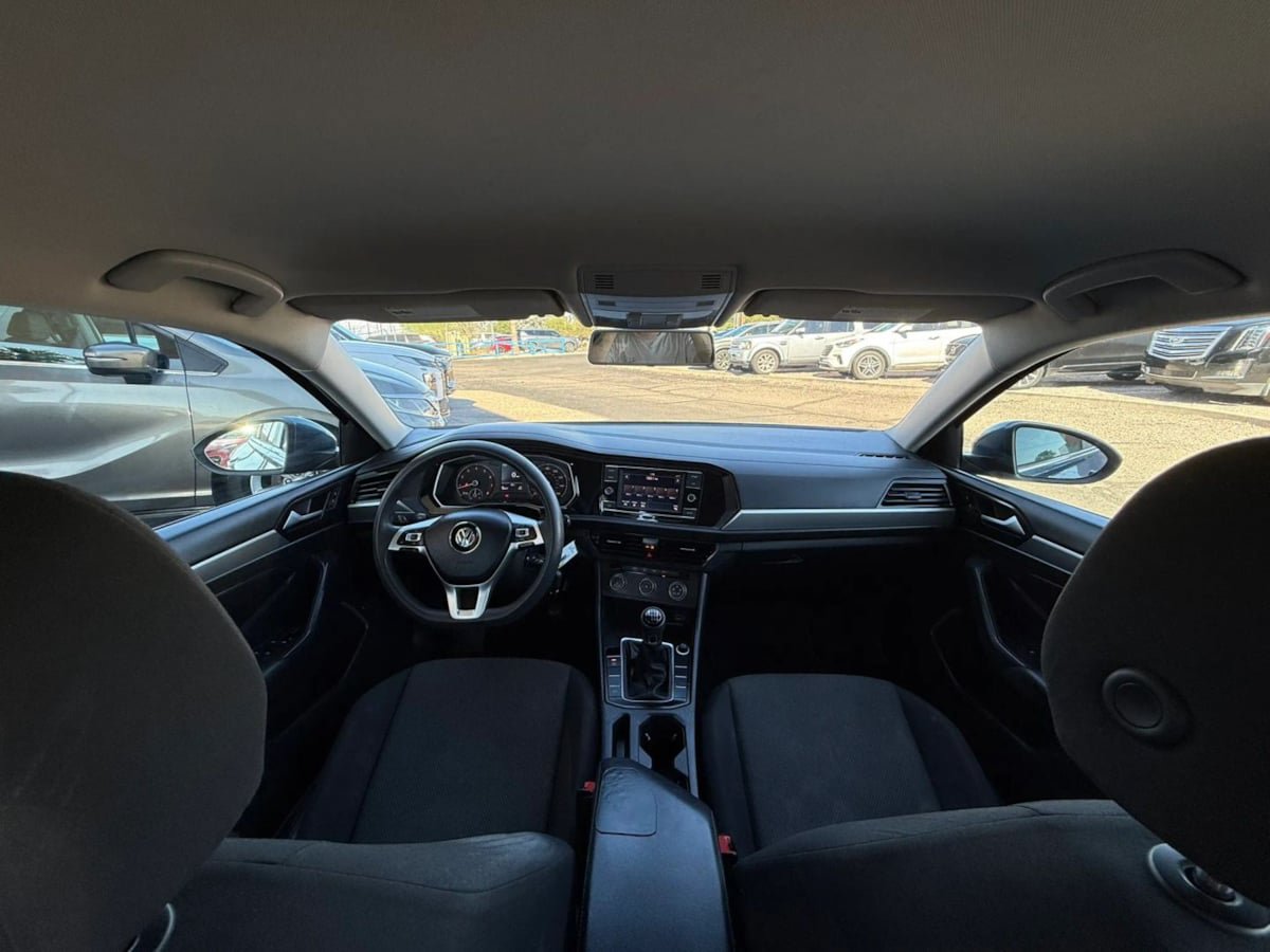 Used 2019 Volkswagen Jetta S w/ Driver Assistance Package FWD image 44