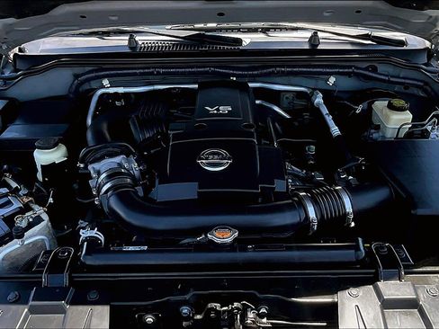 Used 2016 Nissan Frontier SV w/ SV Value Truck Package image 9