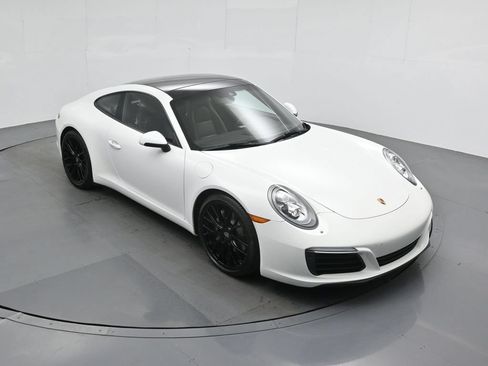 Used 2017 Porsche 911 Carrera RWD image 34