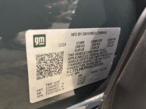 Used 2025 Chevrolet Trax LT image 27