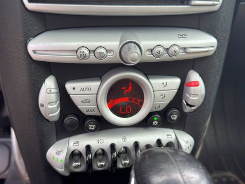 Used 2010 MINI Cooper S FWD image 16