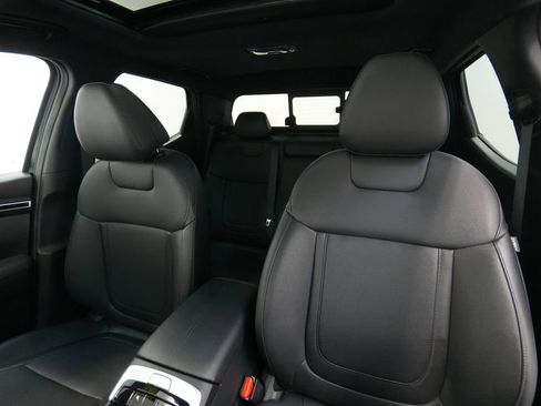 Used 2024 Hyundai Santa Cruz Night image 13