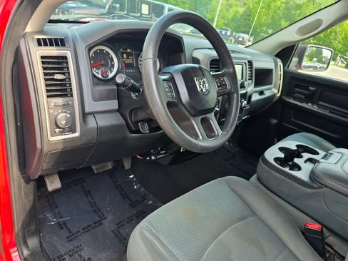 Used 2014 RAM 1500 Express AWD/4WD image 24