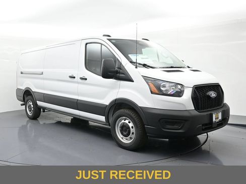 New 2026 Ford Transit 250 Low Roof w/ Load Area Protection Package RWD image 4