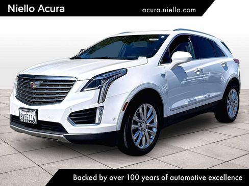Used 2019 Cadillac XT5 Platinum AWD/4WD image 1