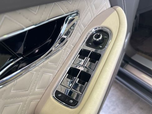 Used 2021 Bentley Continental GT Mulliner image 42