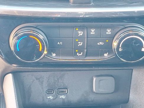 Certified 2024 Buick Encore GX Sport Touring w/ Comfort Package image 36