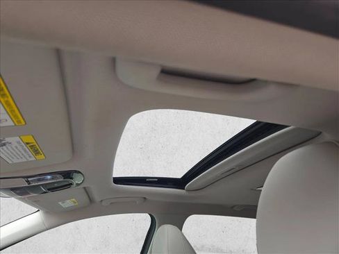 Used 2022 Hyundai Tucson SEL w/ Convenience + Premium Package FWD image 16