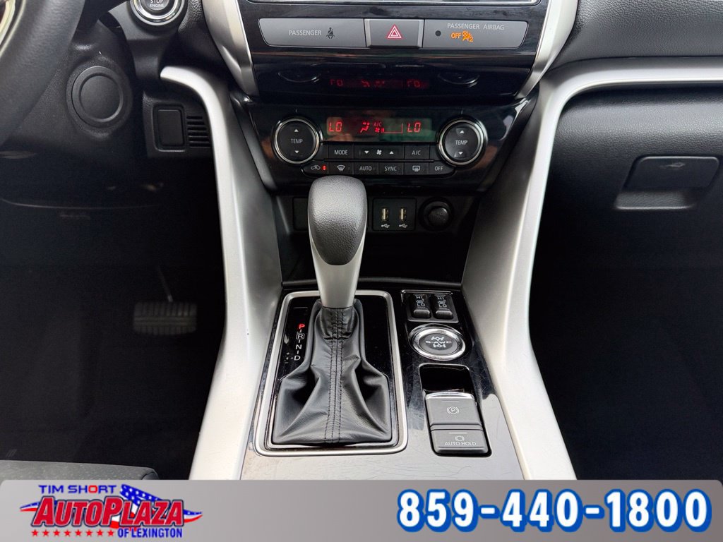Used 2025 Mitsubishi Eclipse Cross SE AWD/4WD image 11