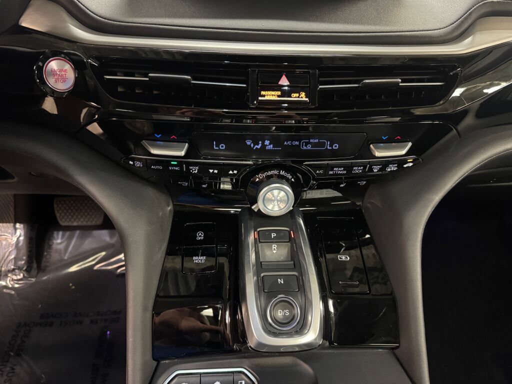 Certified 2024 Acura MDX w/ Technology Package AWD/4WD image 23