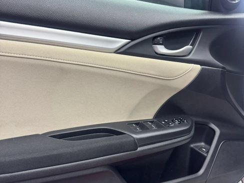 Used 2017 Honda Civic EX-T image 12