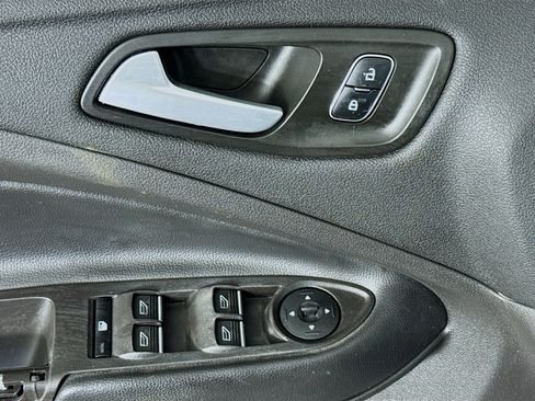 Used 2019 Ford Escape SE FWD image 23