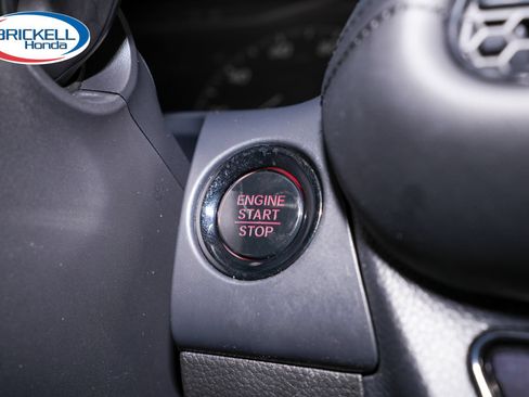Certified 2024 Honda HR-V LX image 35