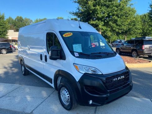 Used 2026 RAM ProMaster 2500 w/ Convenience Group FWD image 6