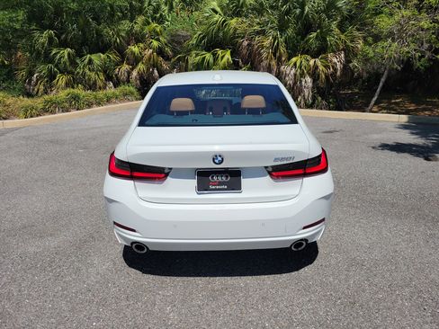 Used 2024 BMW 330i Sedan w/ Premium Package RWD image 5