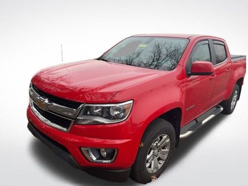 Used 2019 Chevrolet Colorado LT w/ LT Convenience Package image 8