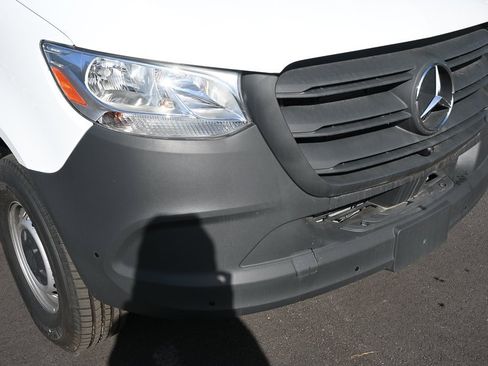 Used 2025 Mercedes-Benz Sprinter 2500 image 30