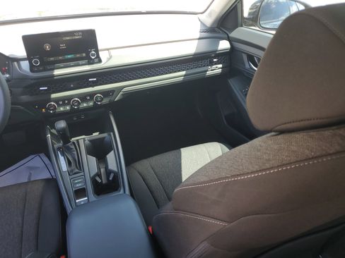Used 2024 Honda Accord EX image 16